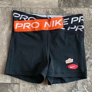 Nike Pro Shorts Cross Over Waistband Black Size Small